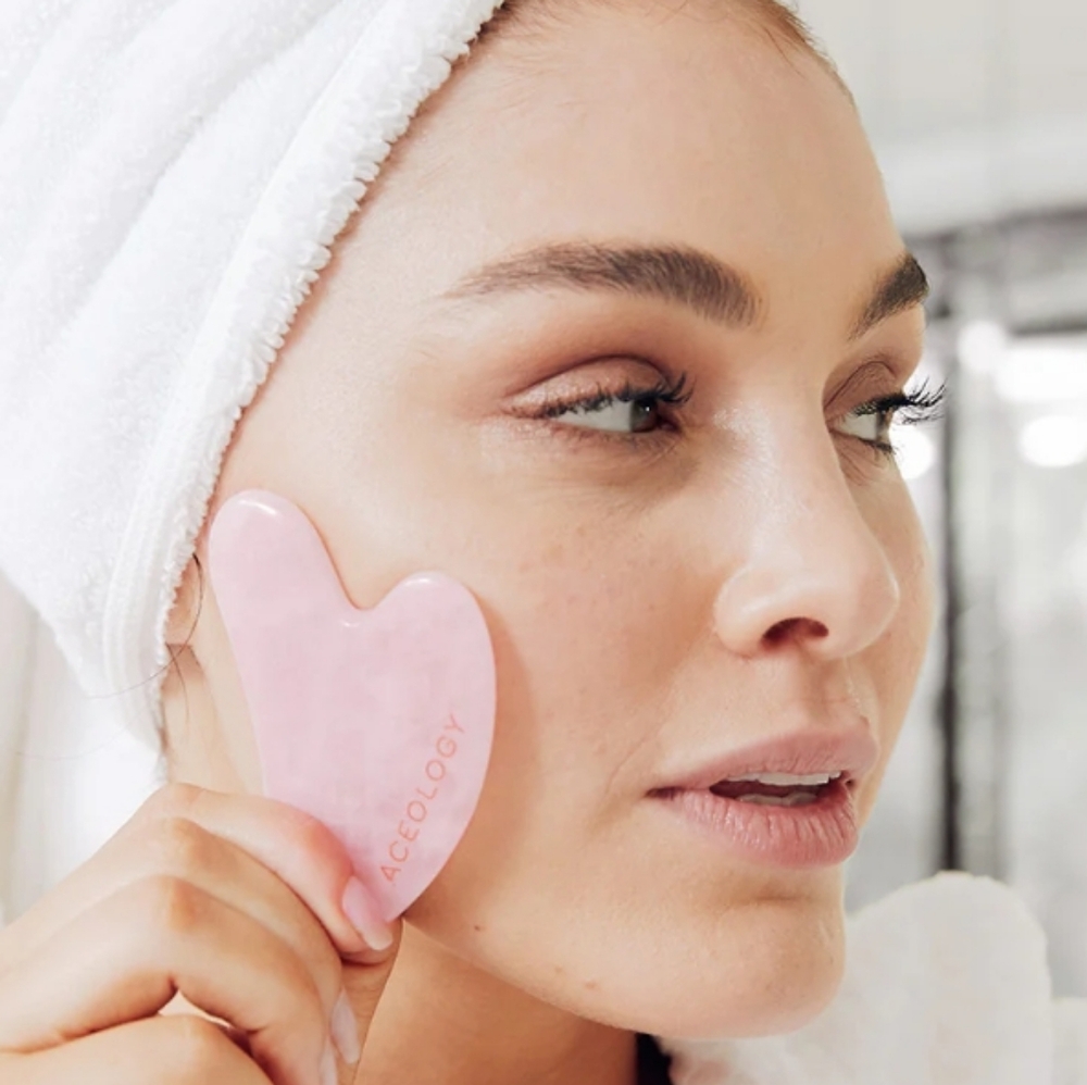 Aceology Rose Quartz Gua Sha Facial Massager